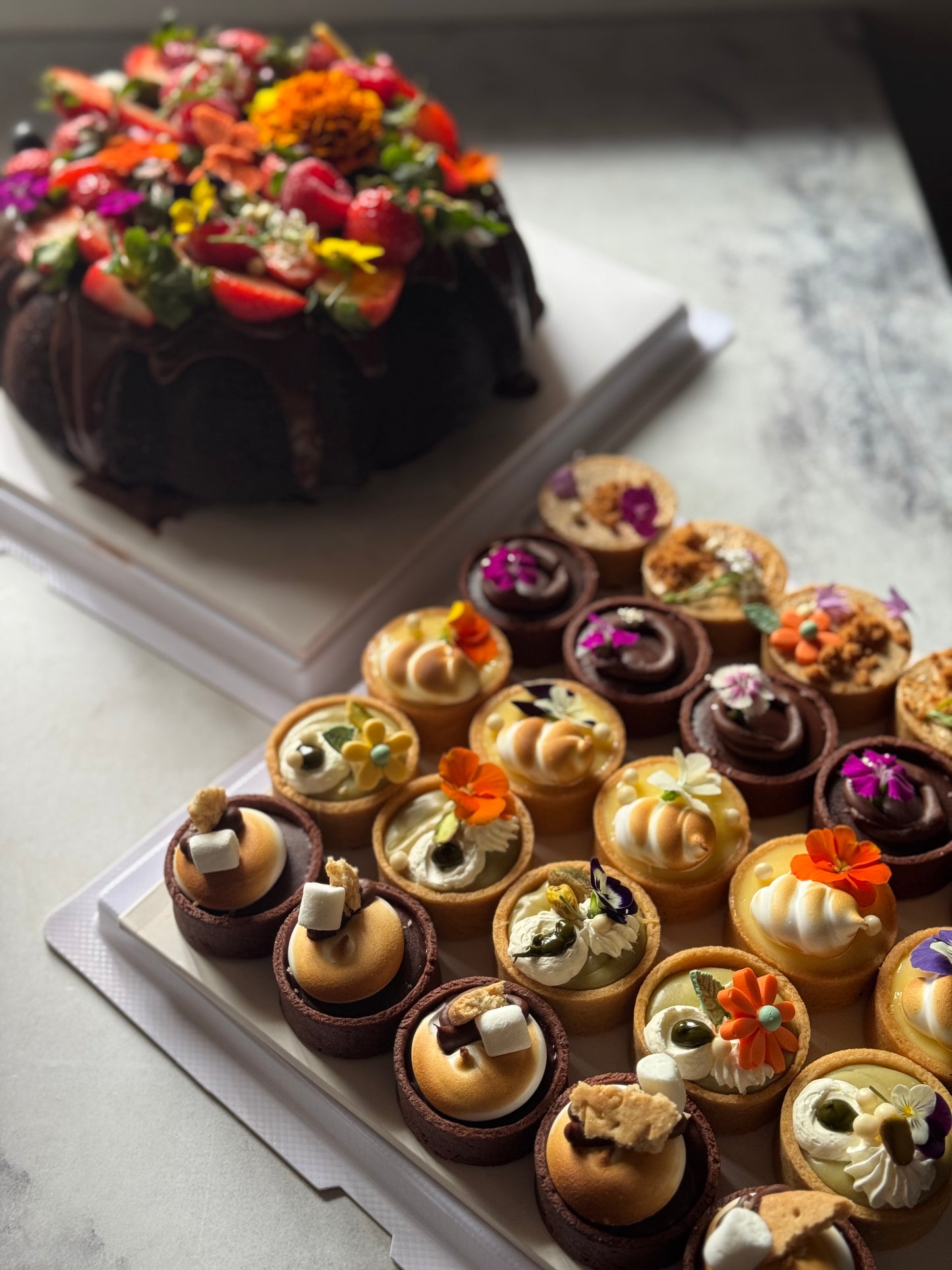 (Oct-Nov Preorder) 25pc Tarts Giftbox