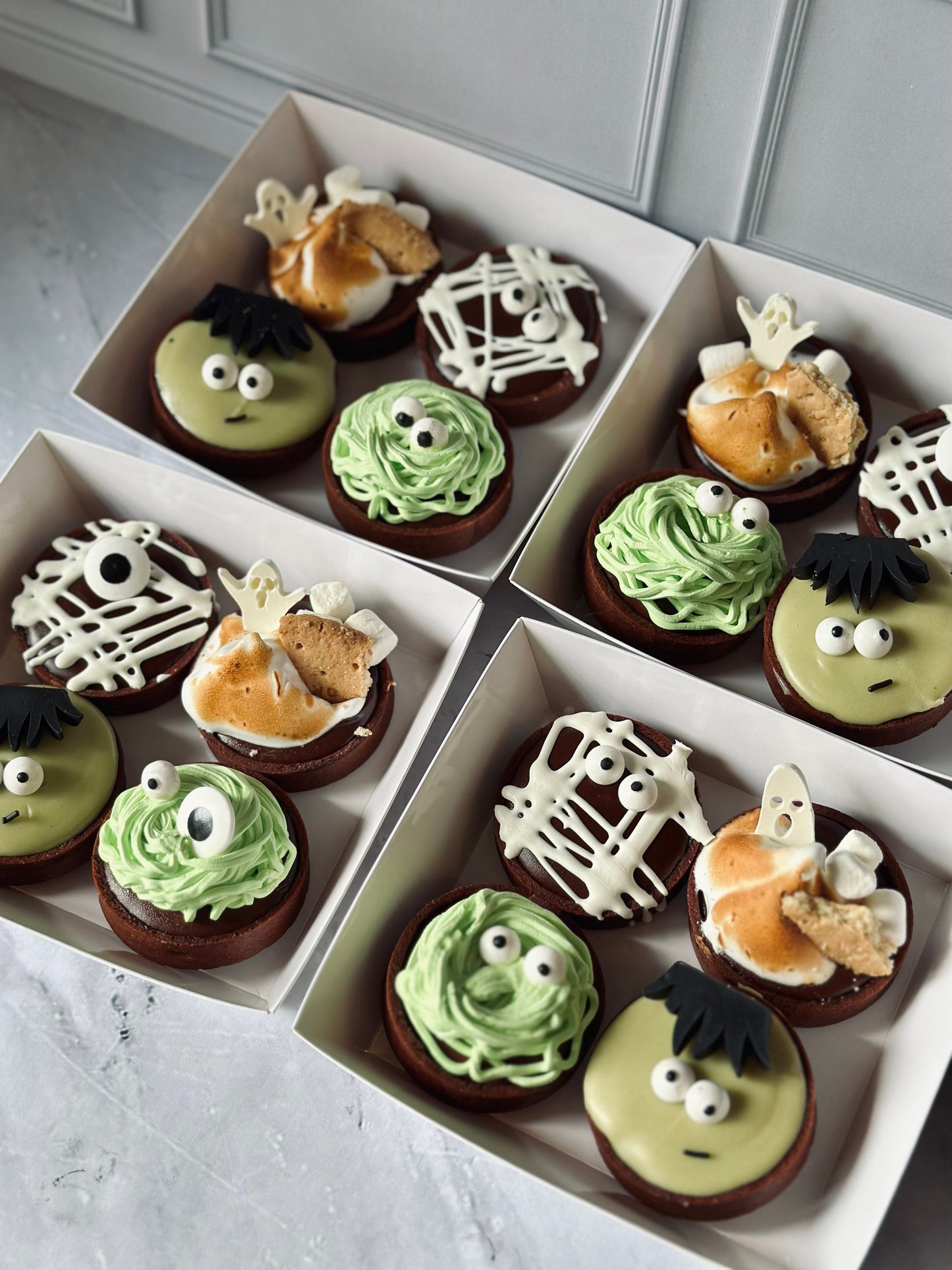 (31 Oct - Halloween) Tart Box